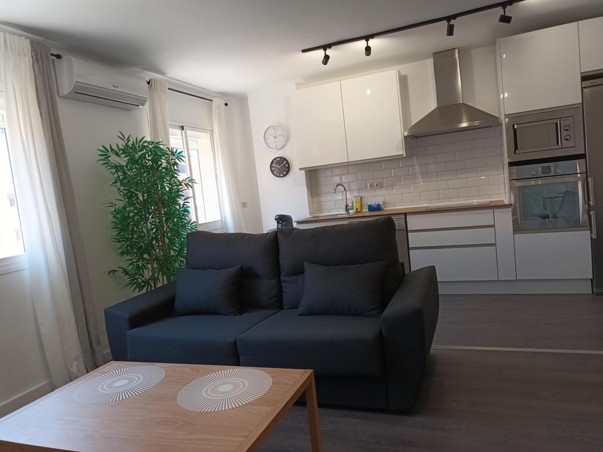 Apartamento Vacacional Cuarteles Málaga Exterior foto