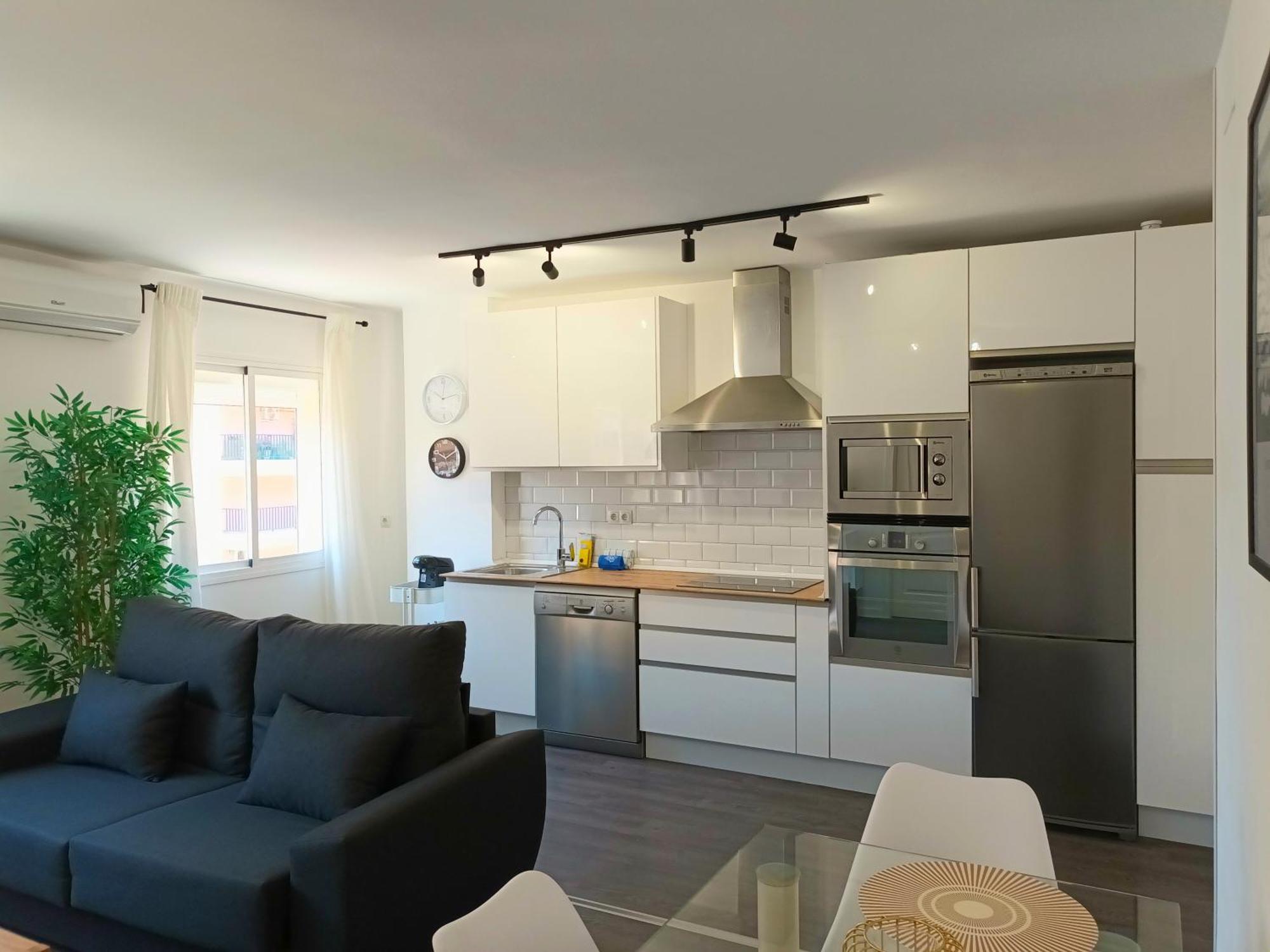 Apartamento Vacacional Cuarteles Málaga Exterior foto